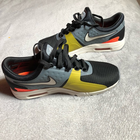 Nike Air Max Zero SI Sneakers Sizes 7 7.5 - Picture 3 of 8